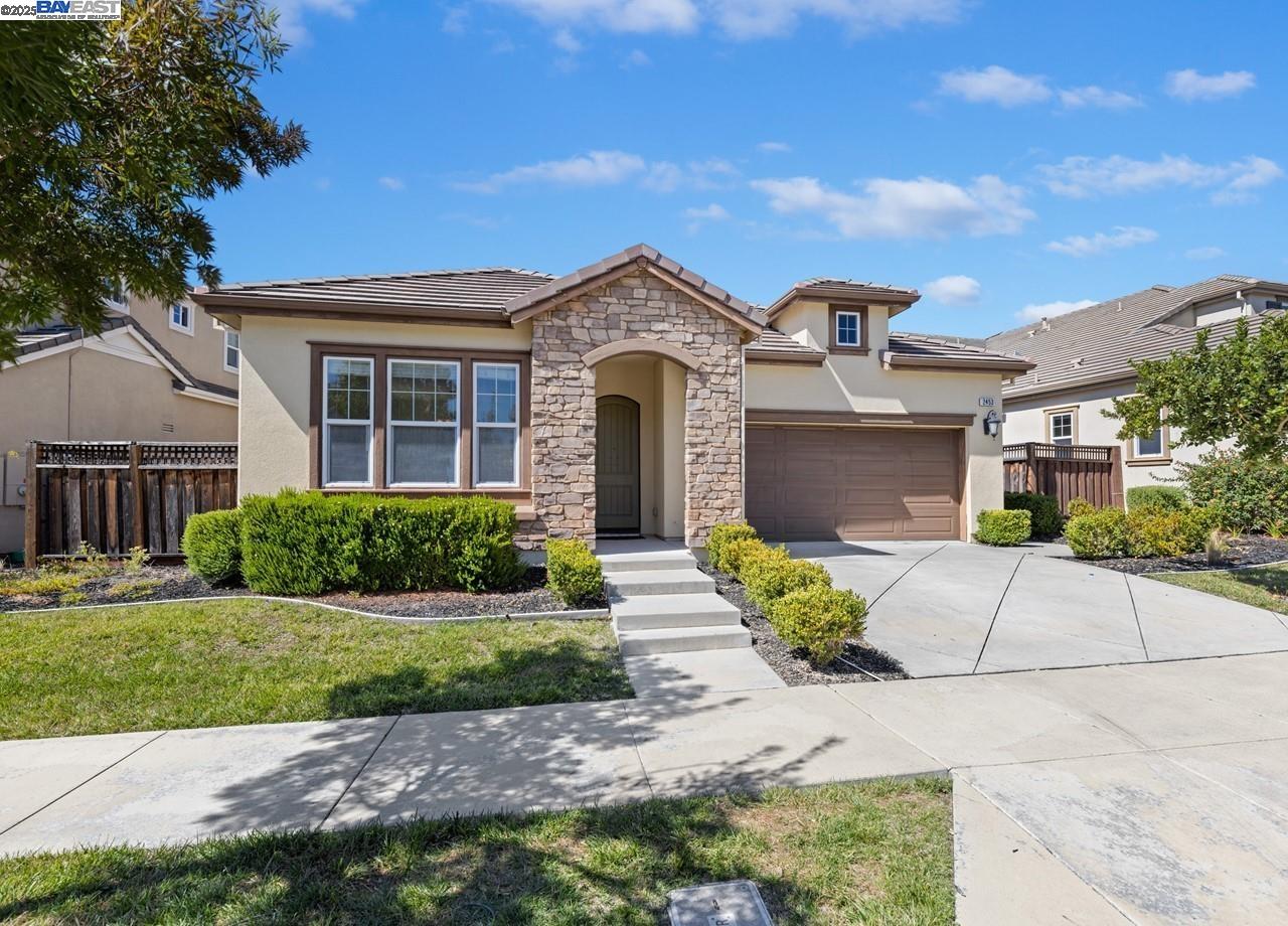 2453 Forino Dr
