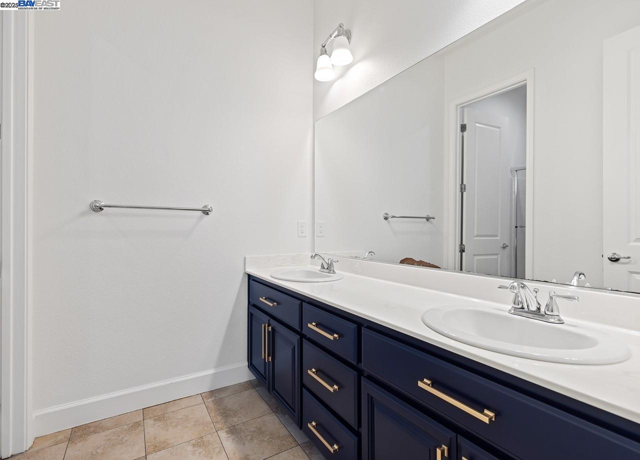 2453 Forino Dr