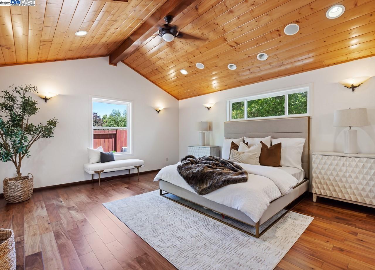 59 Arenas Ct
