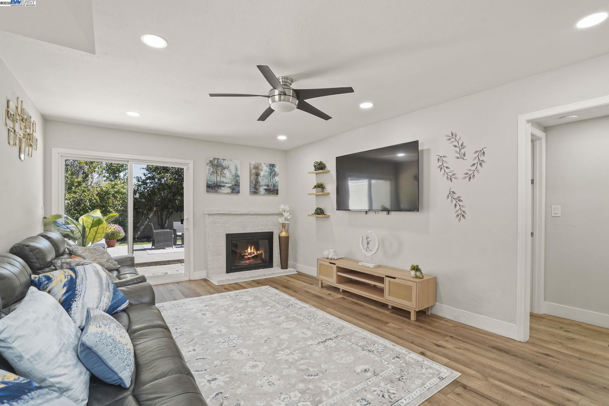 3104 sombrero circle