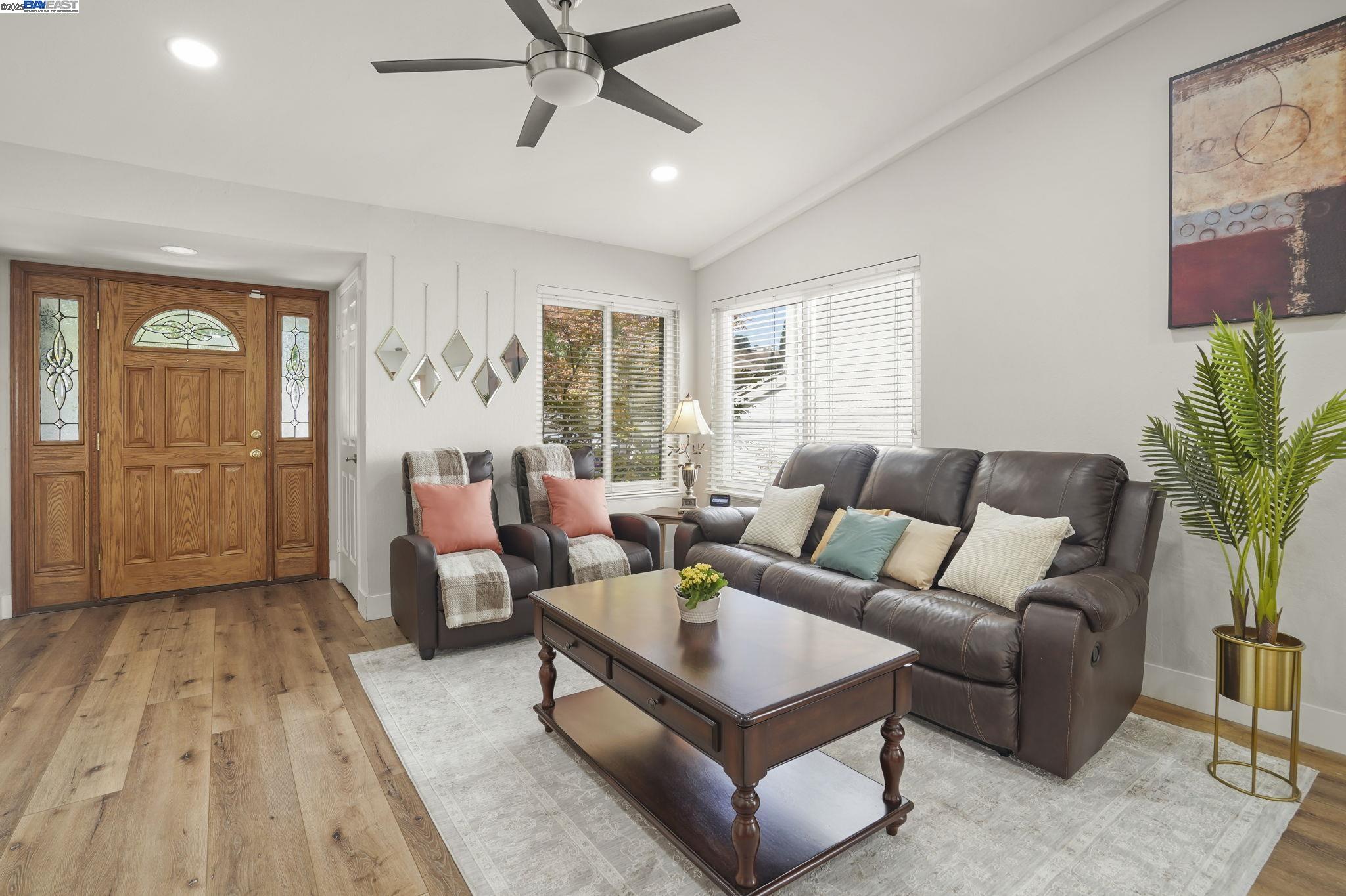 3104 sombrero circle