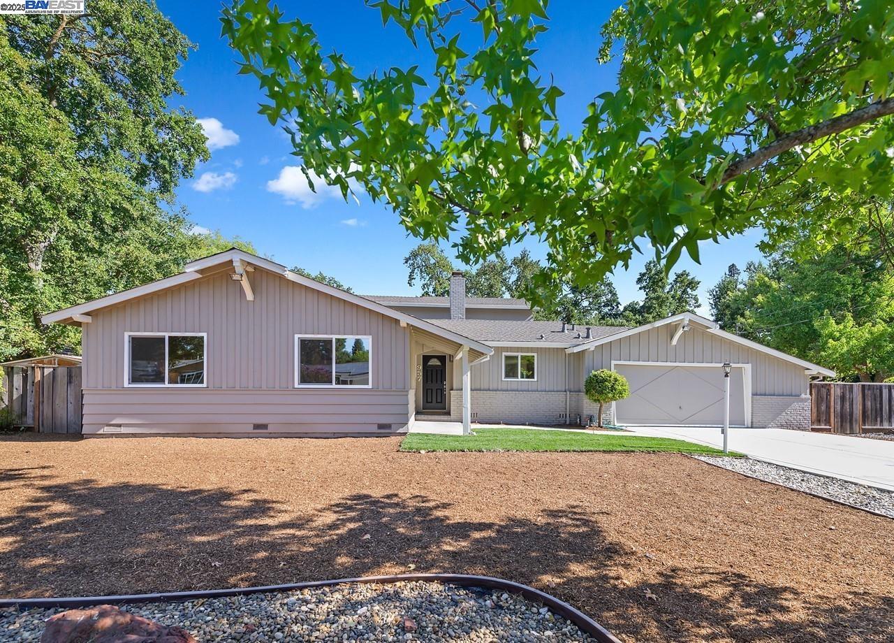 957 Ina Dr