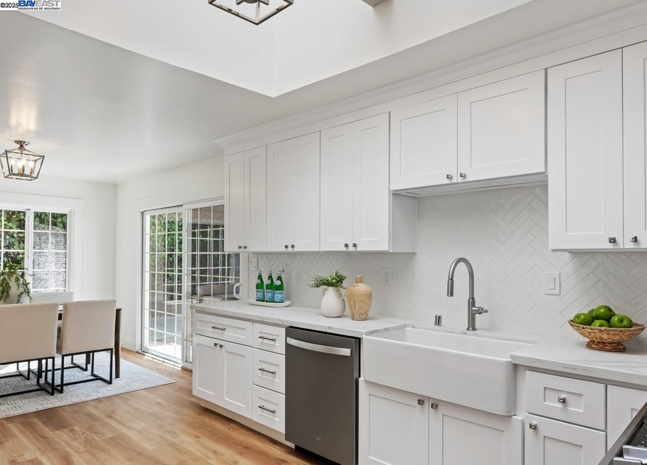 125 Montanya Ct