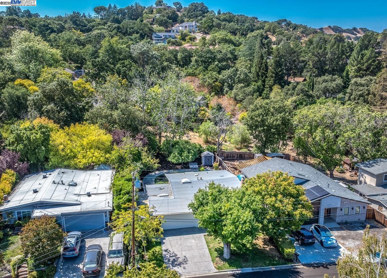 125 Montanya Ct
