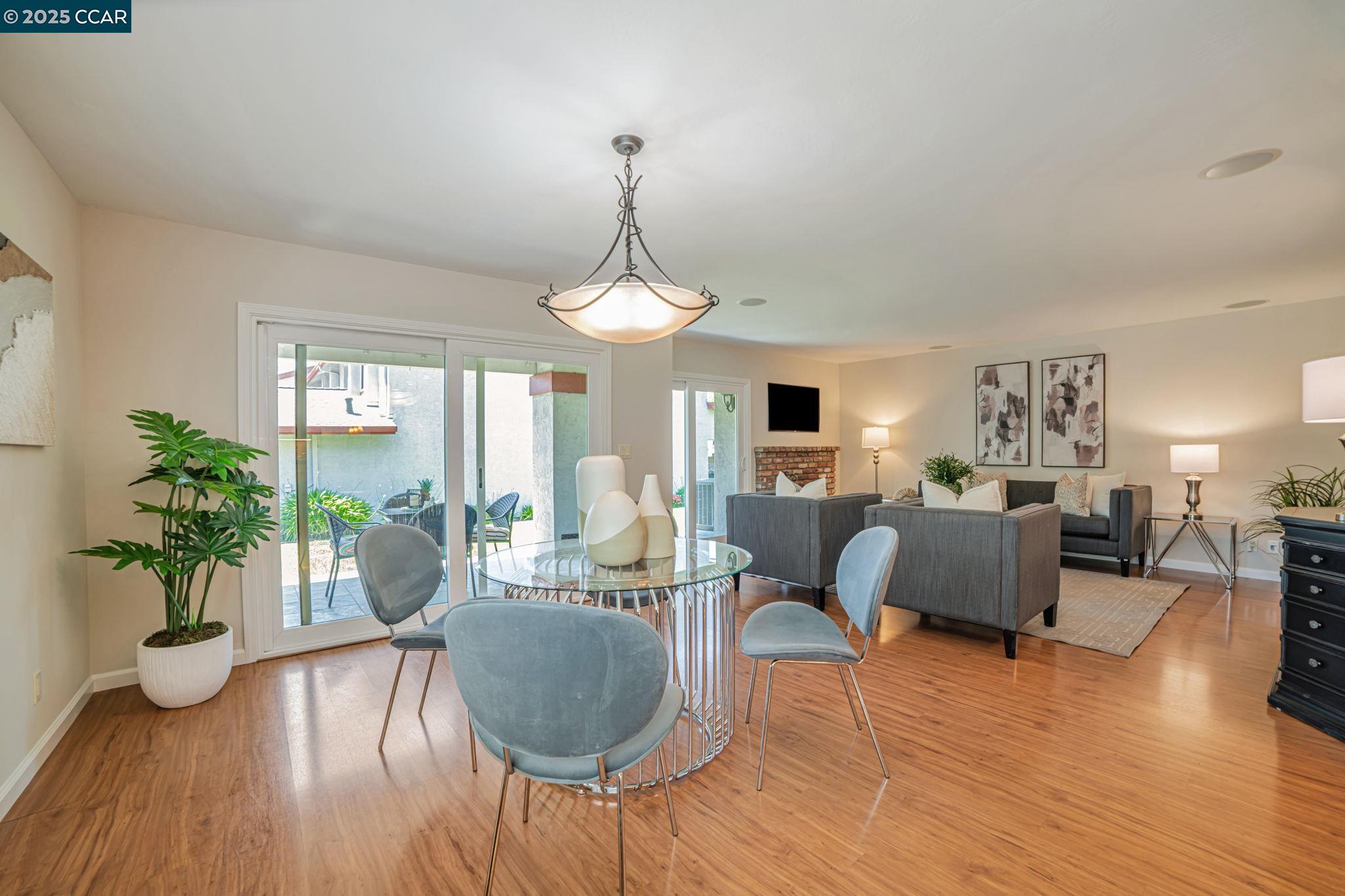 600 Guaymas Ct