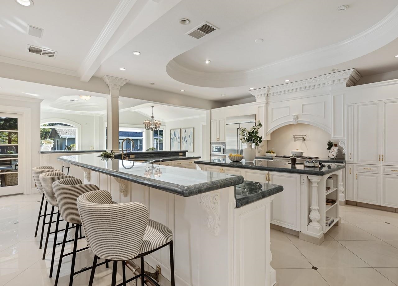 340 David Dr