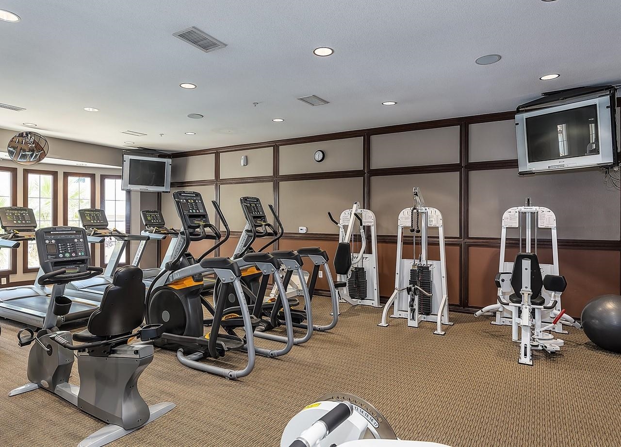 3240 Maguire Way # 318