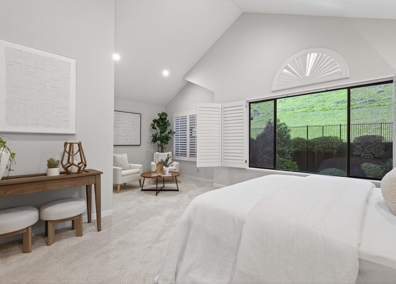 455 Eagle Valley Way