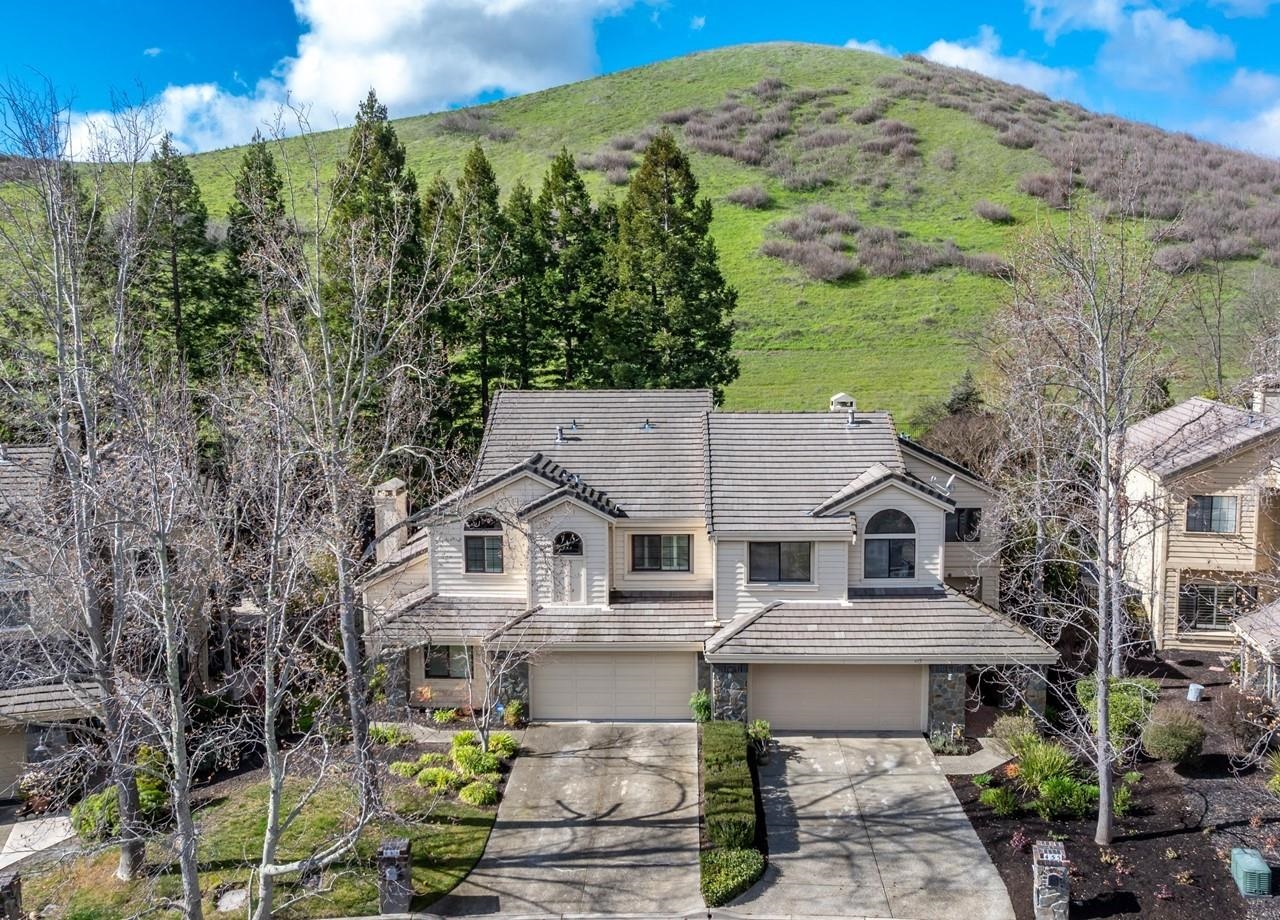 455 Eagle Valley Way