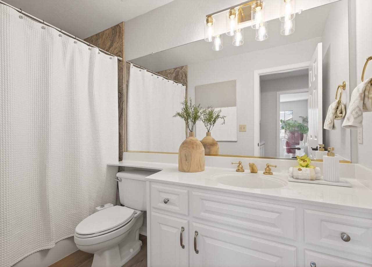 455 Eagle Valley Way