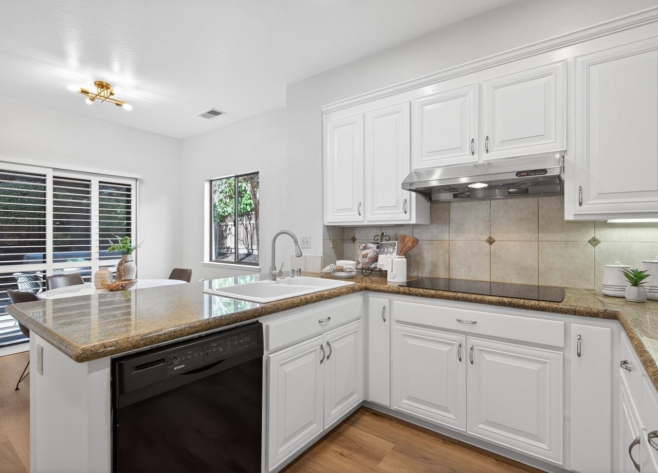 455 Eagle Valley Way