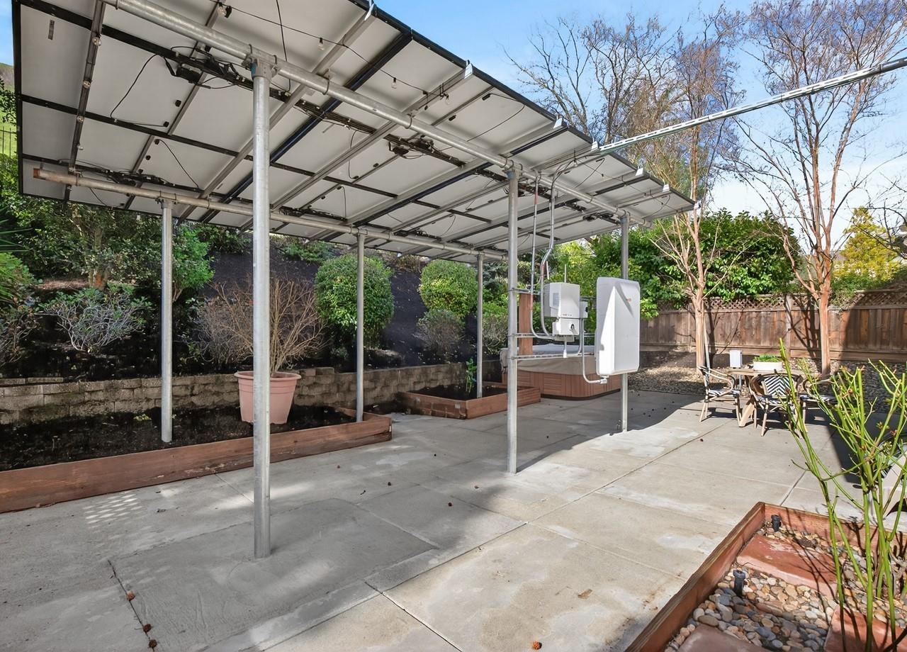 455 Eagle Valley Way