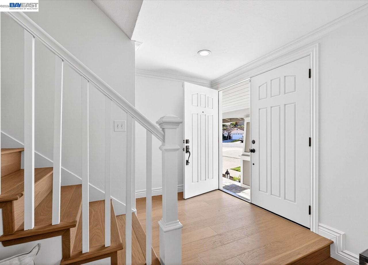 11495 Silvergate Dr