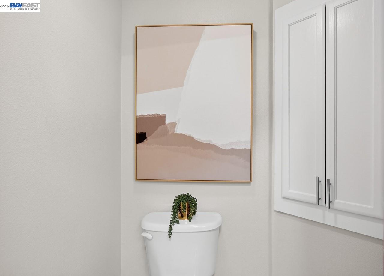 3240 Maguire Way # 318