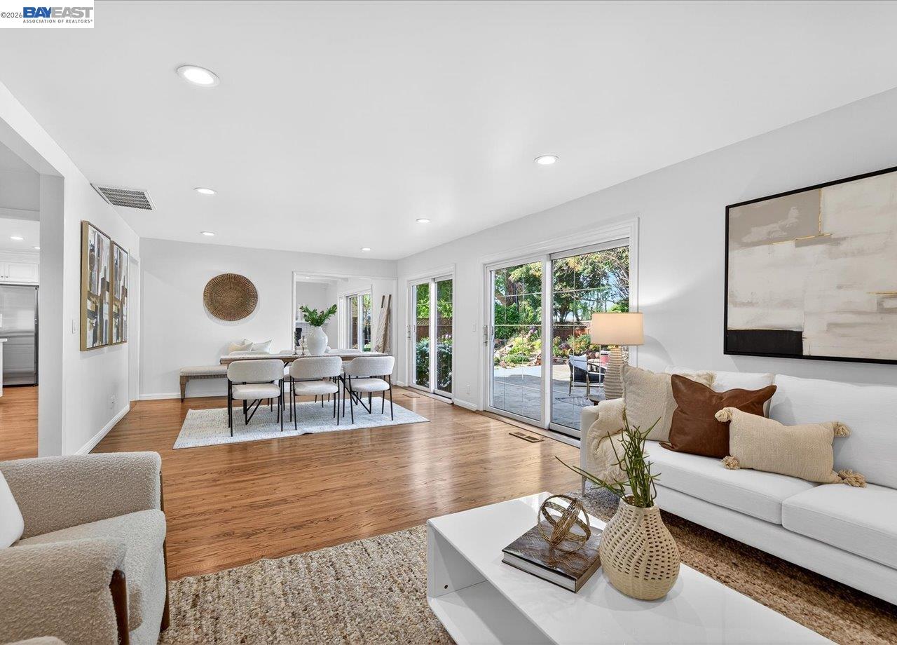 147 Winged Foot Pl