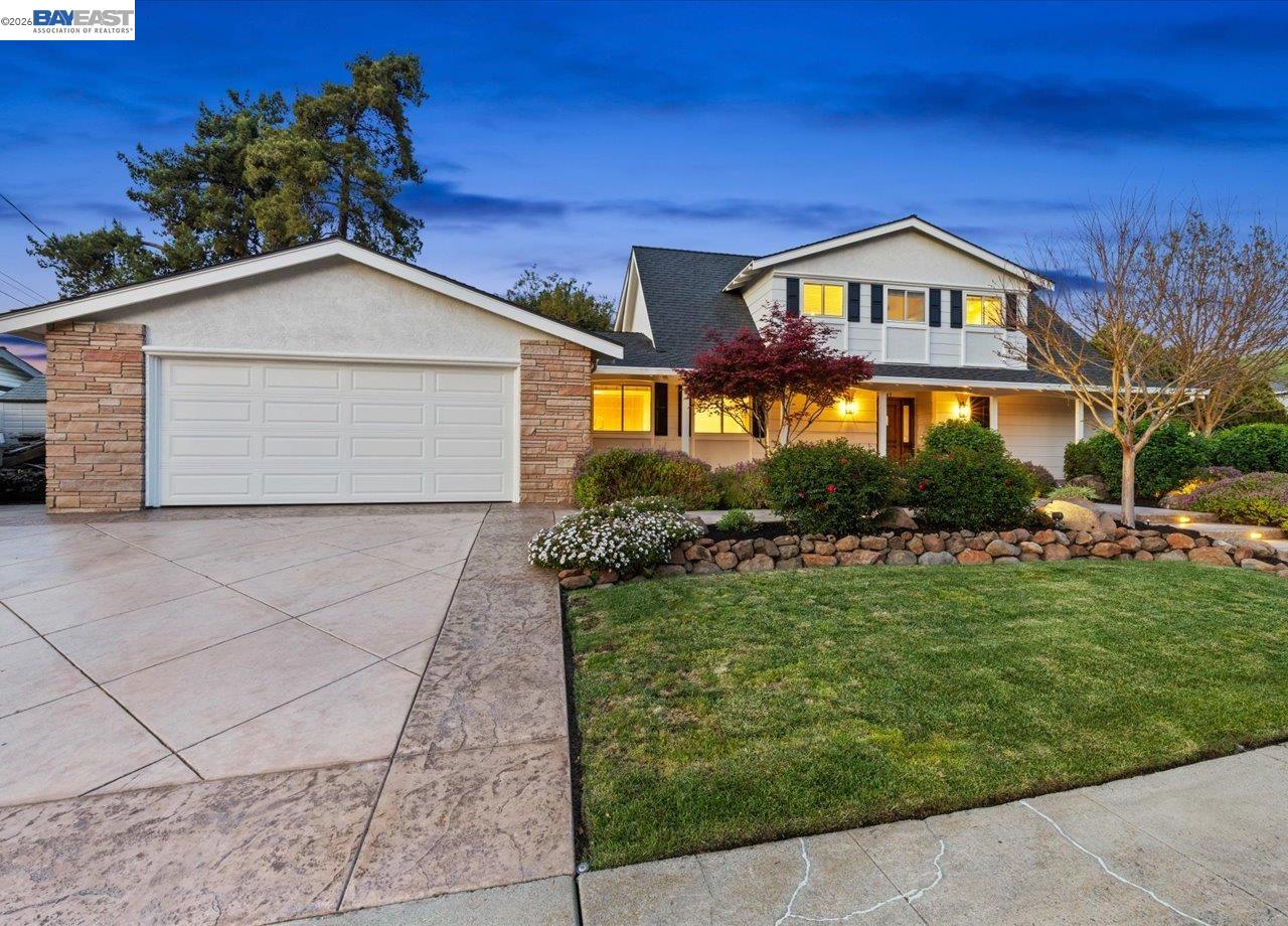 147 Winged Foot Pl