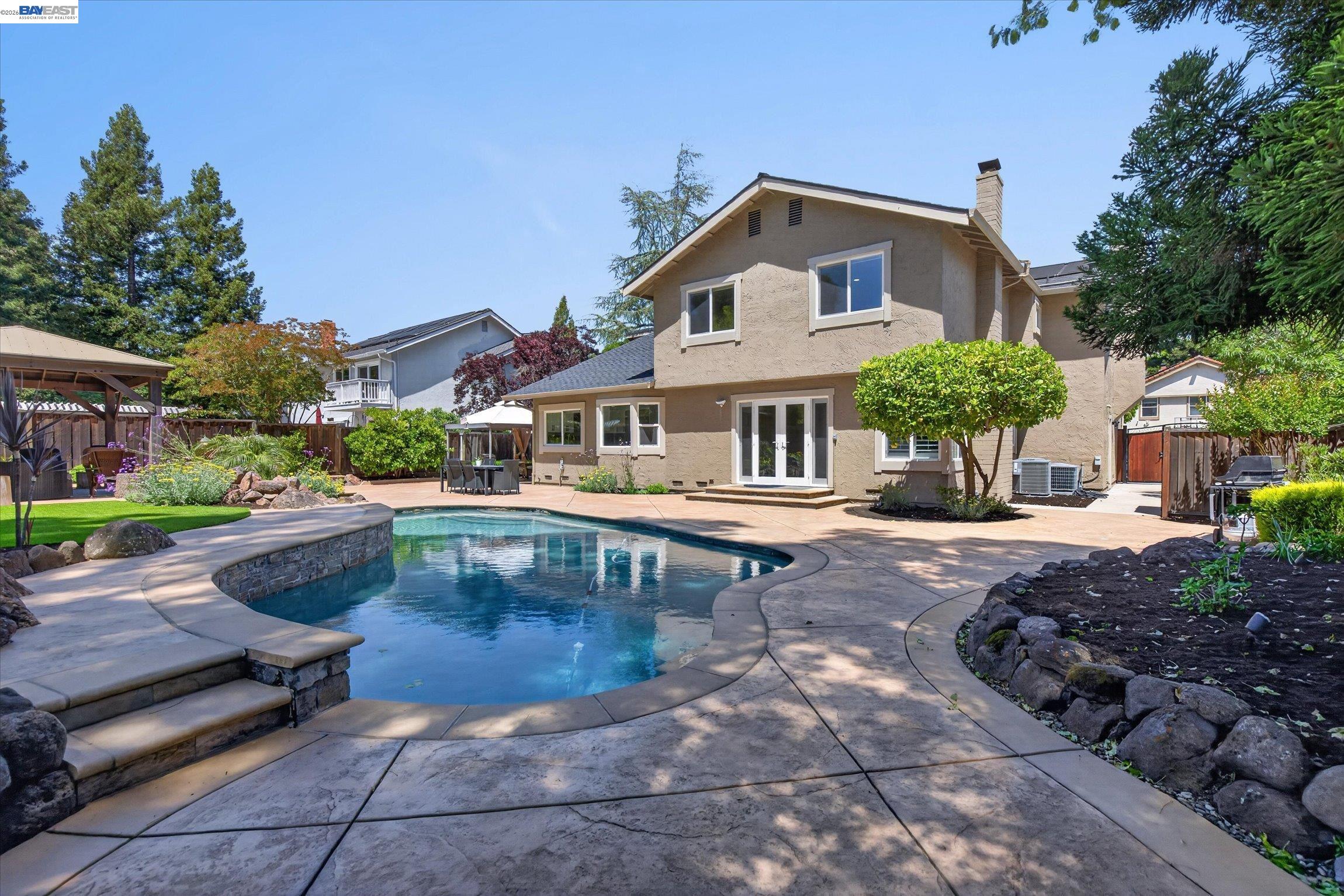 515 Burns Cir