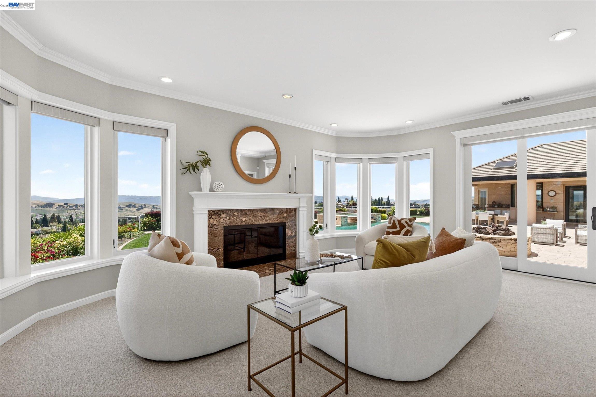 3301 Deer Hollow Dr