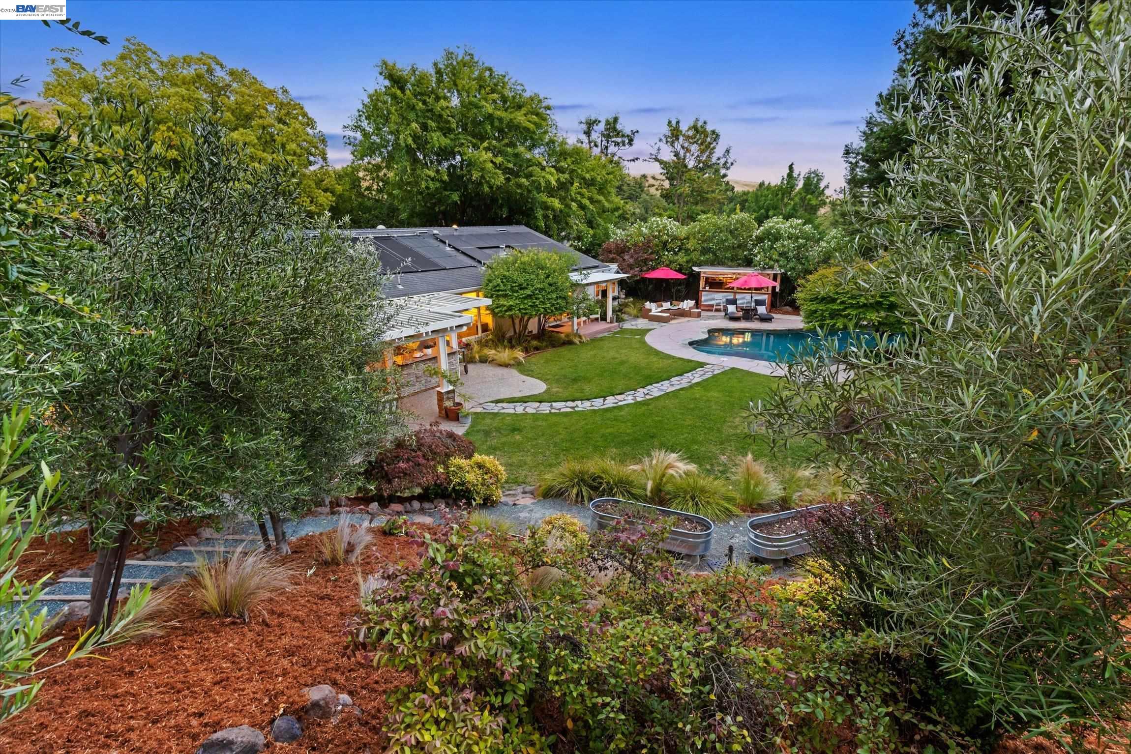 184 Lowell Dr