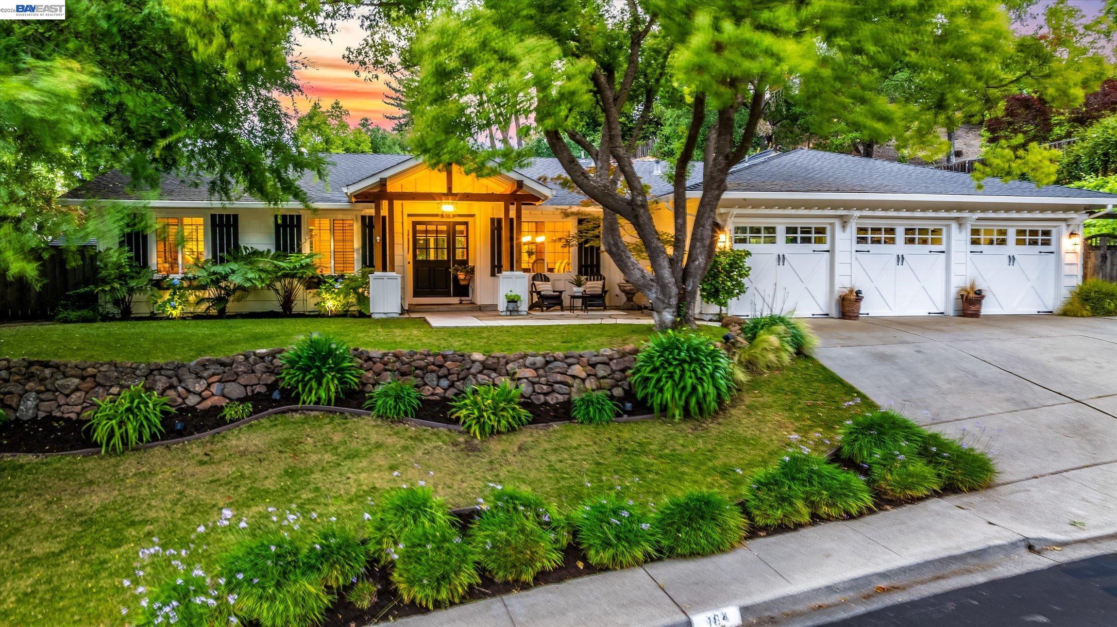 184 Lowell Dr
