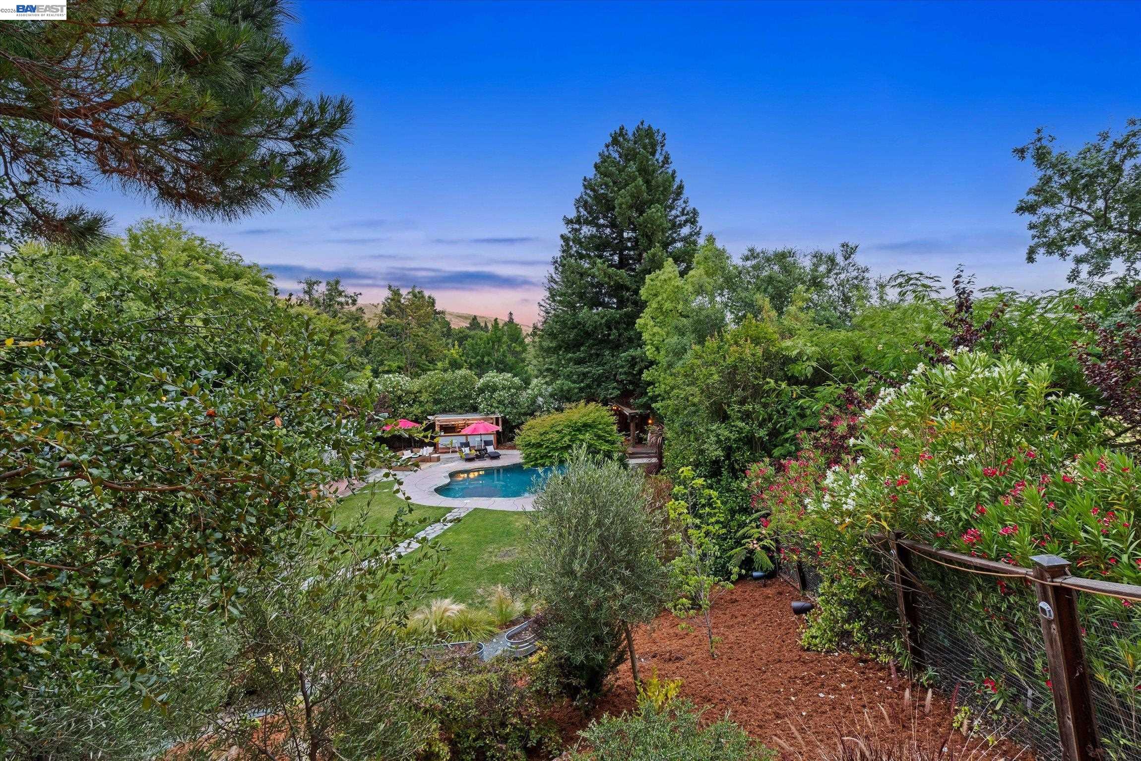 184 Lowell Dr