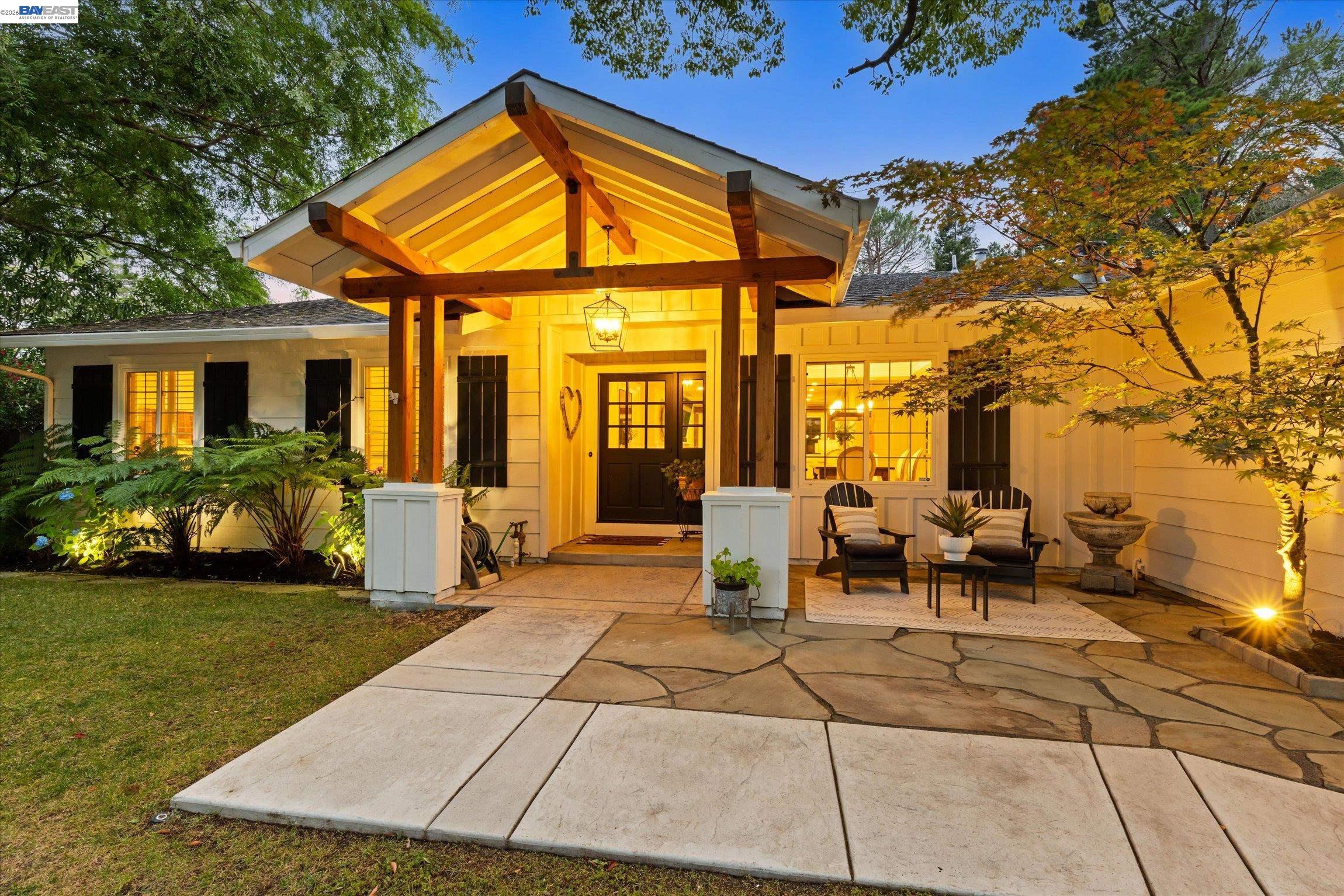 184 Lowell Dr