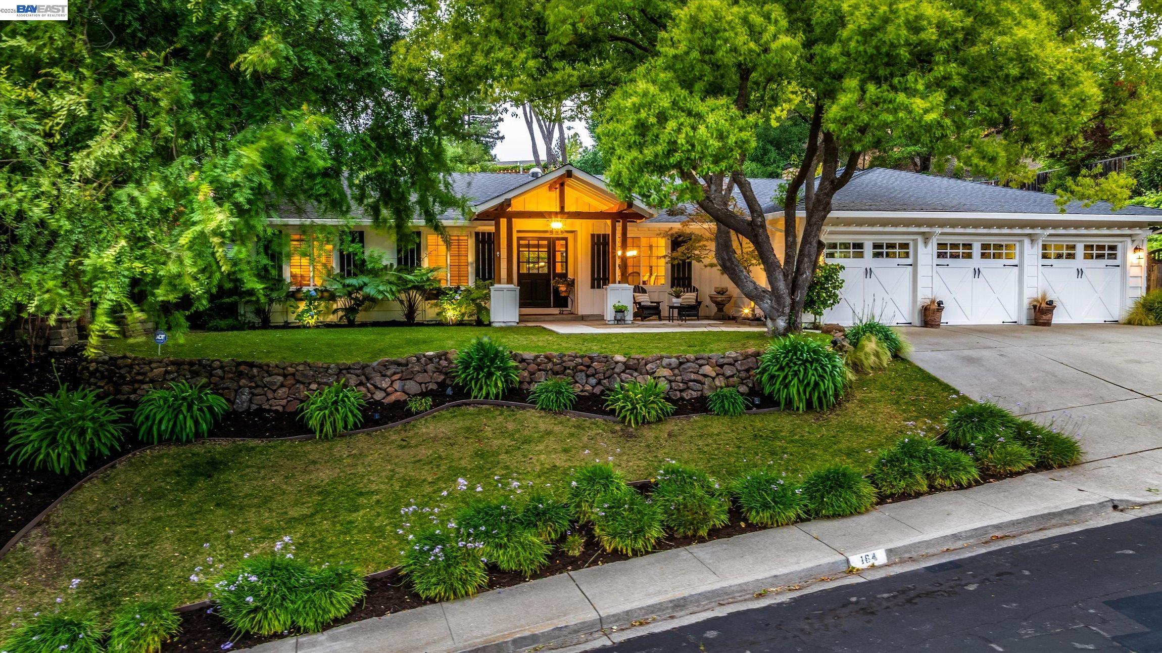 184 Lowell Dr