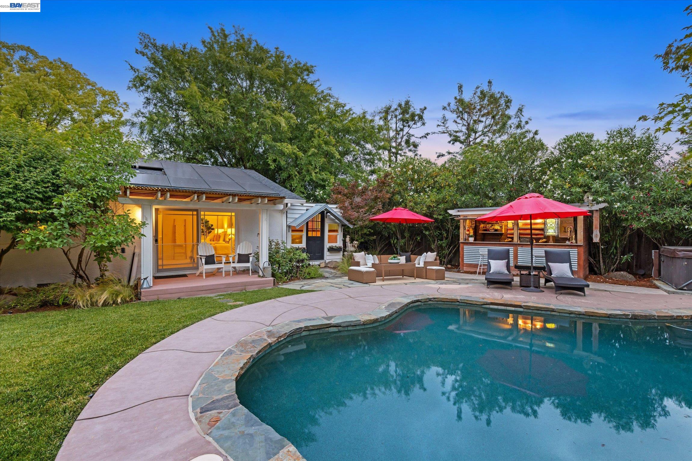184 Lowell Dr
