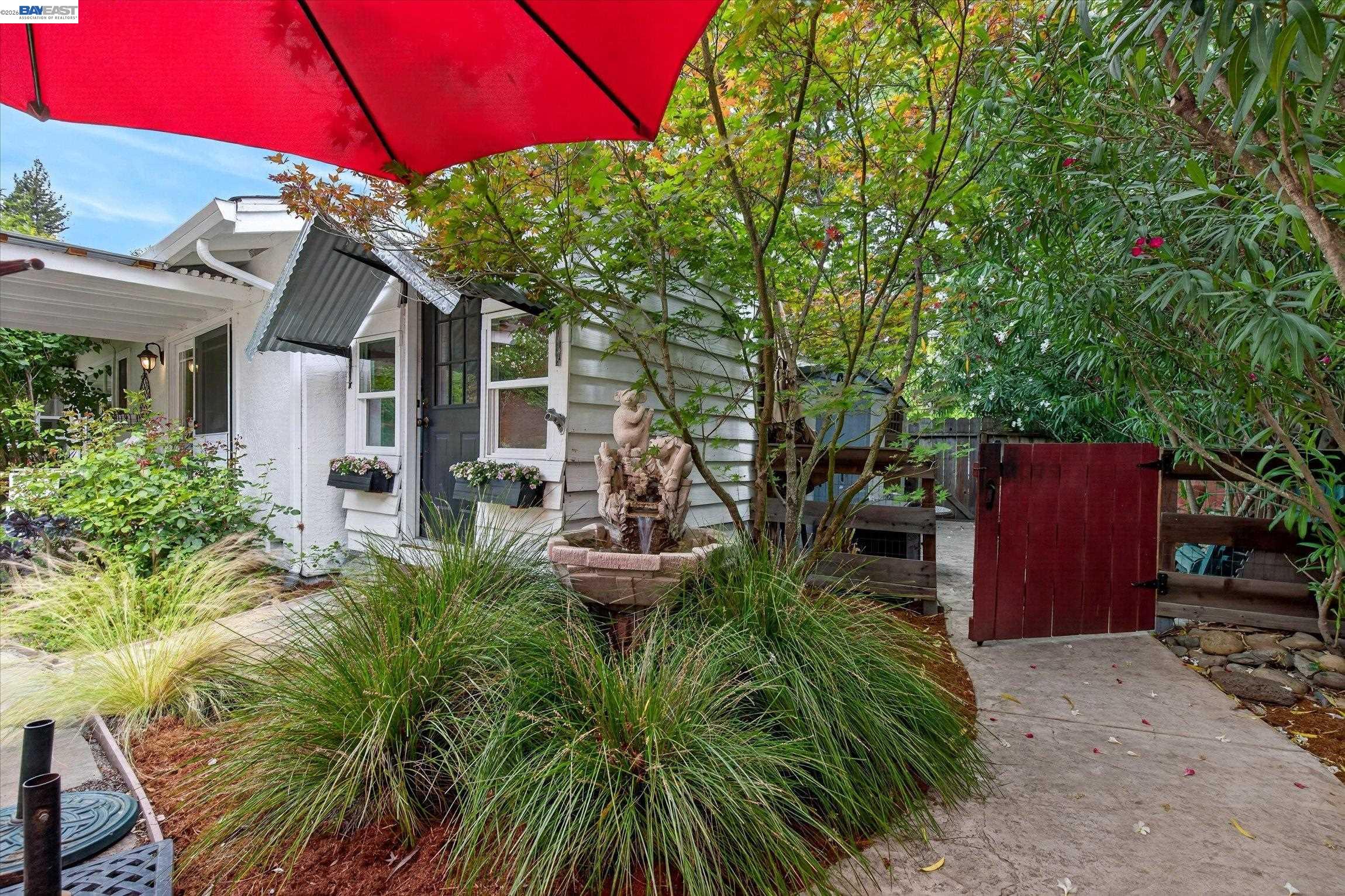 184 Lowell Dr