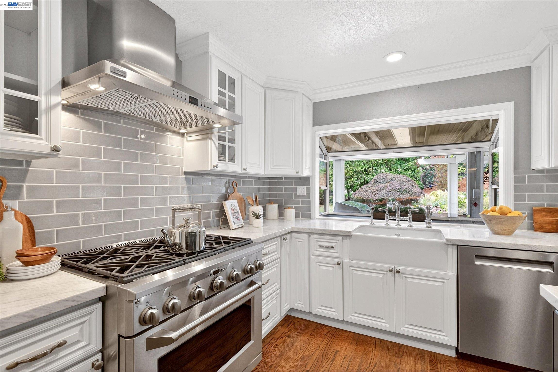 184 Lowell Dr