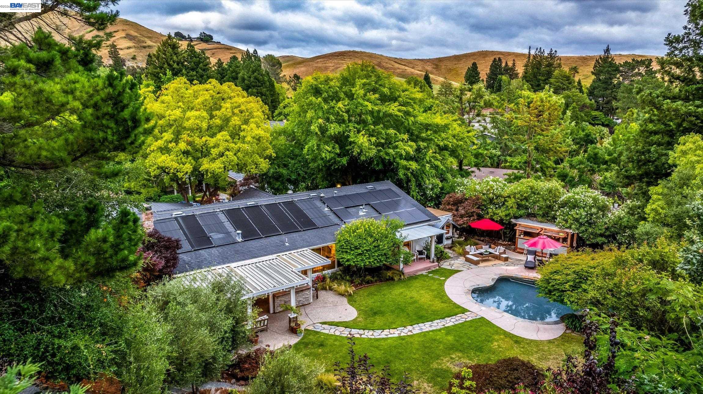184 Lowell Dr