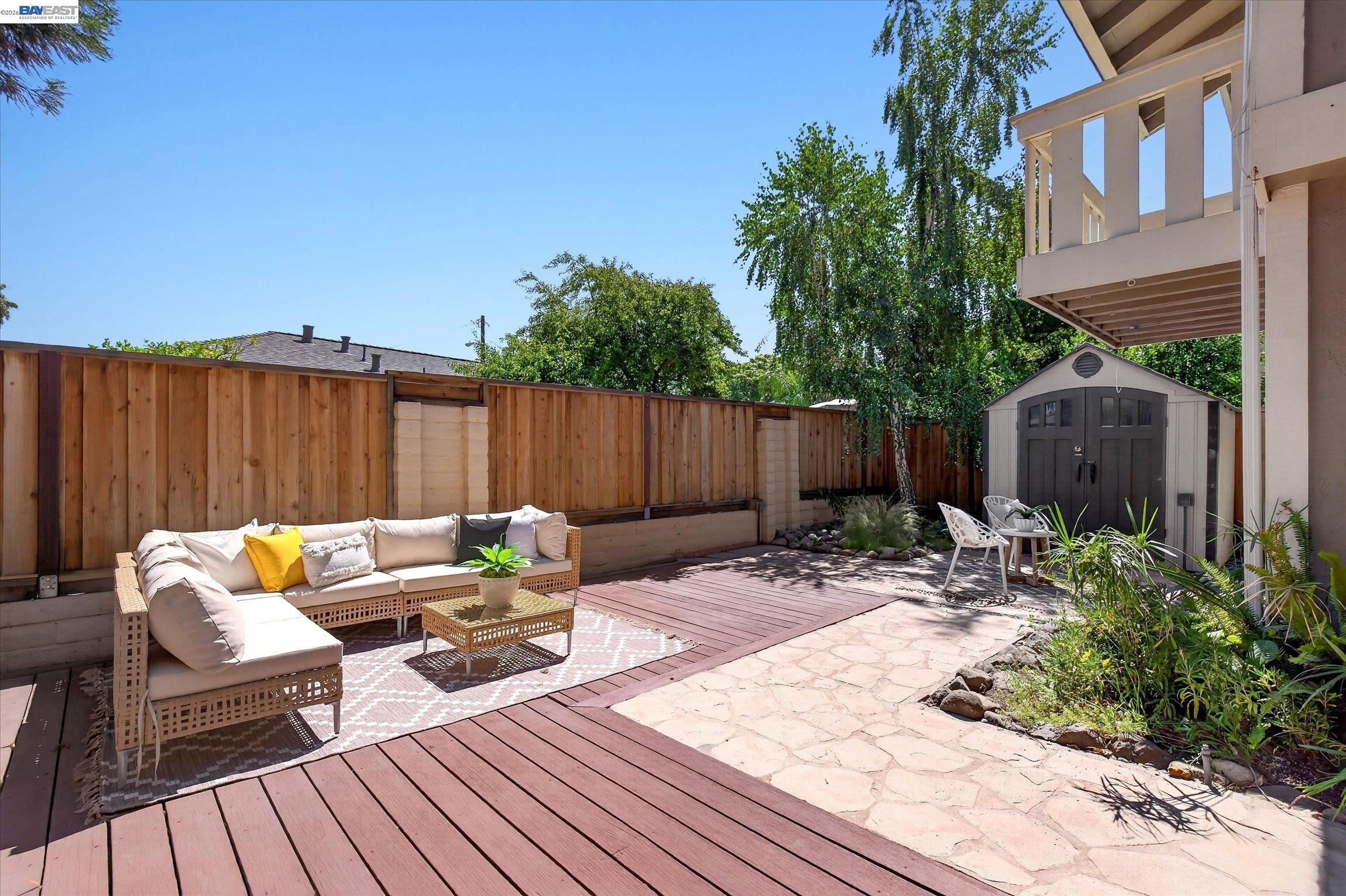 108 Summerwood Pl