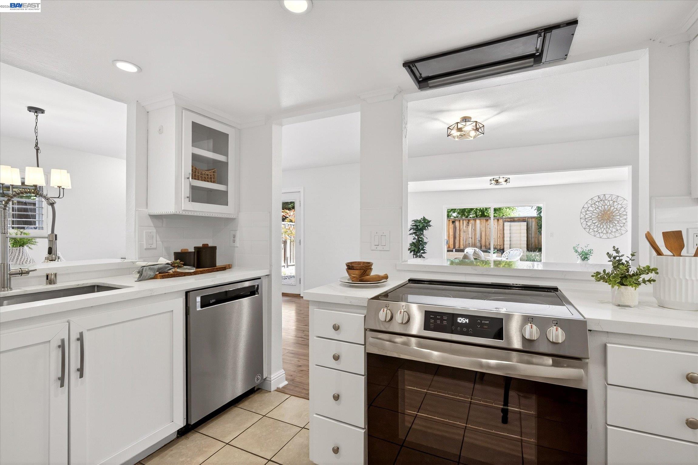 108 Summerwood Pl