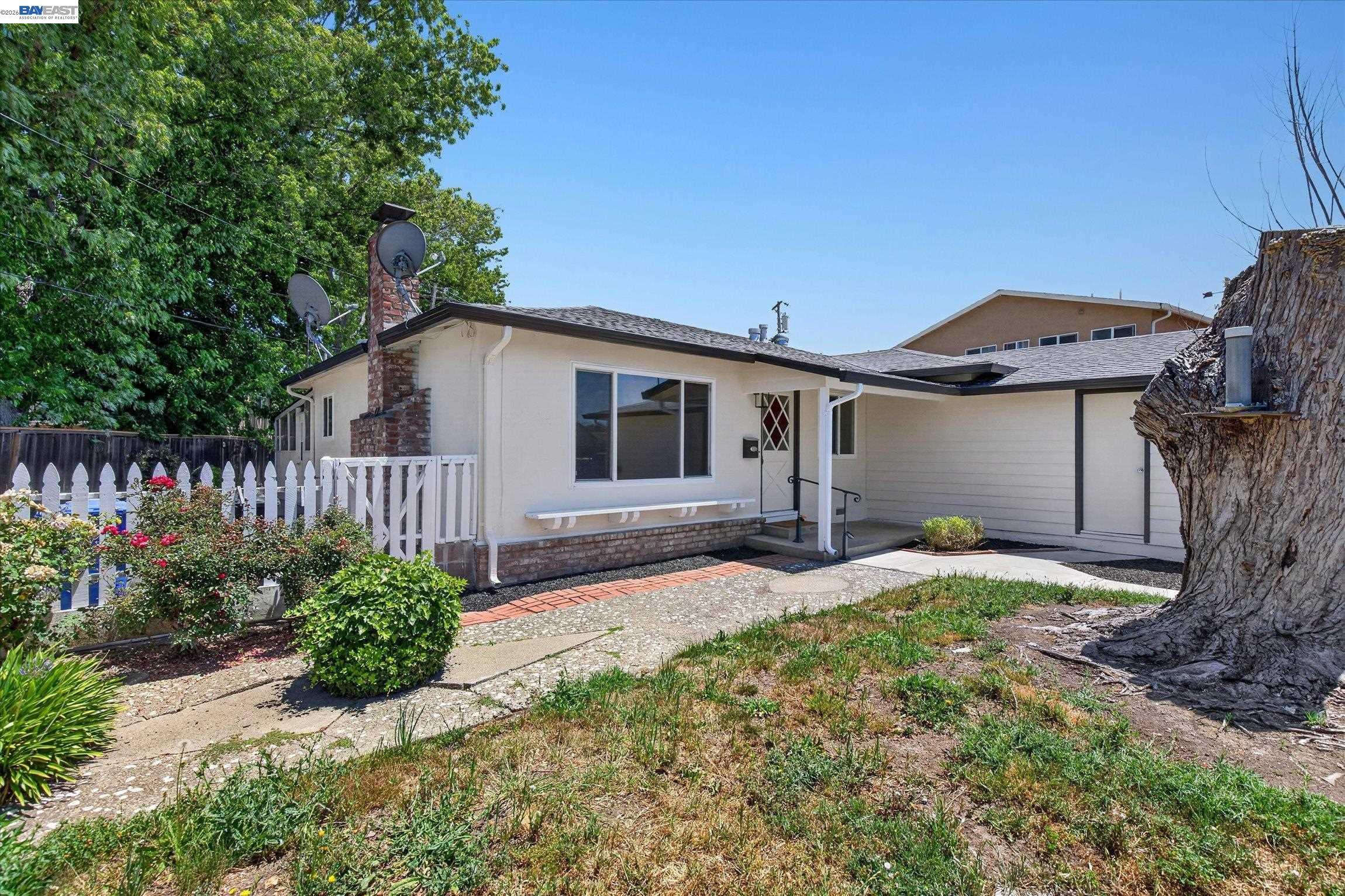 36740 Theta Ct
