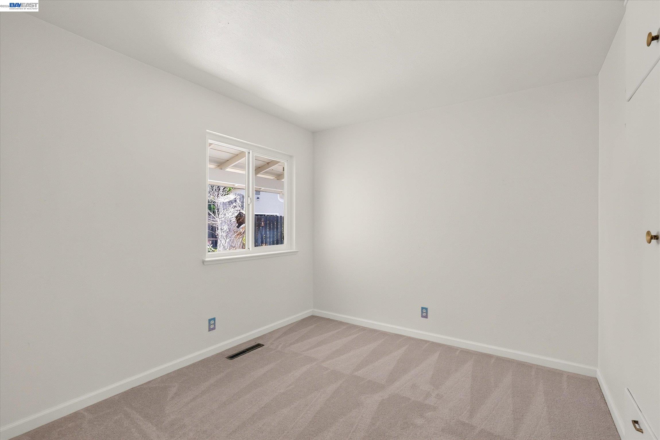 36740 Theta Ct