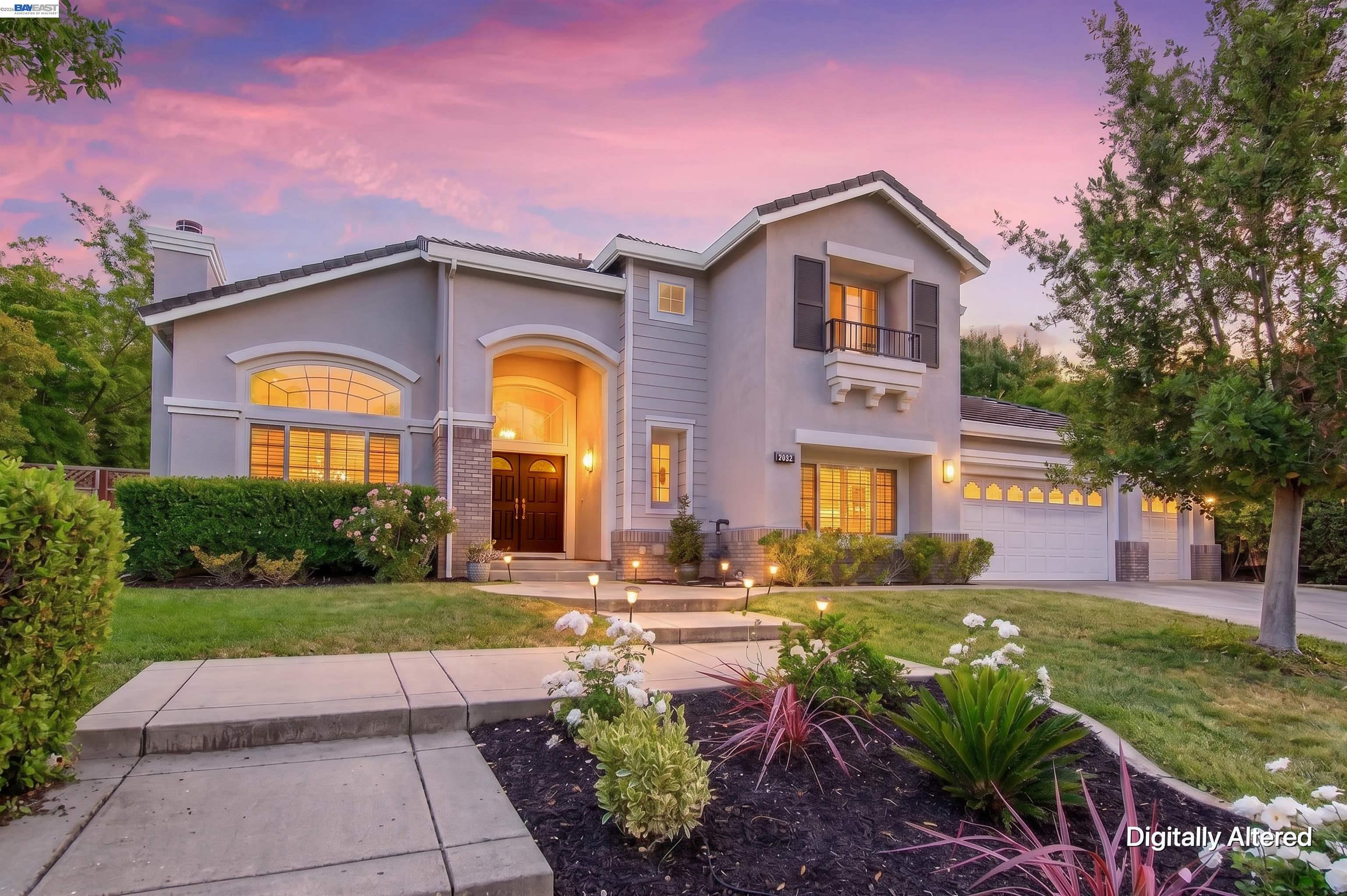 3325 Medallion Ct
