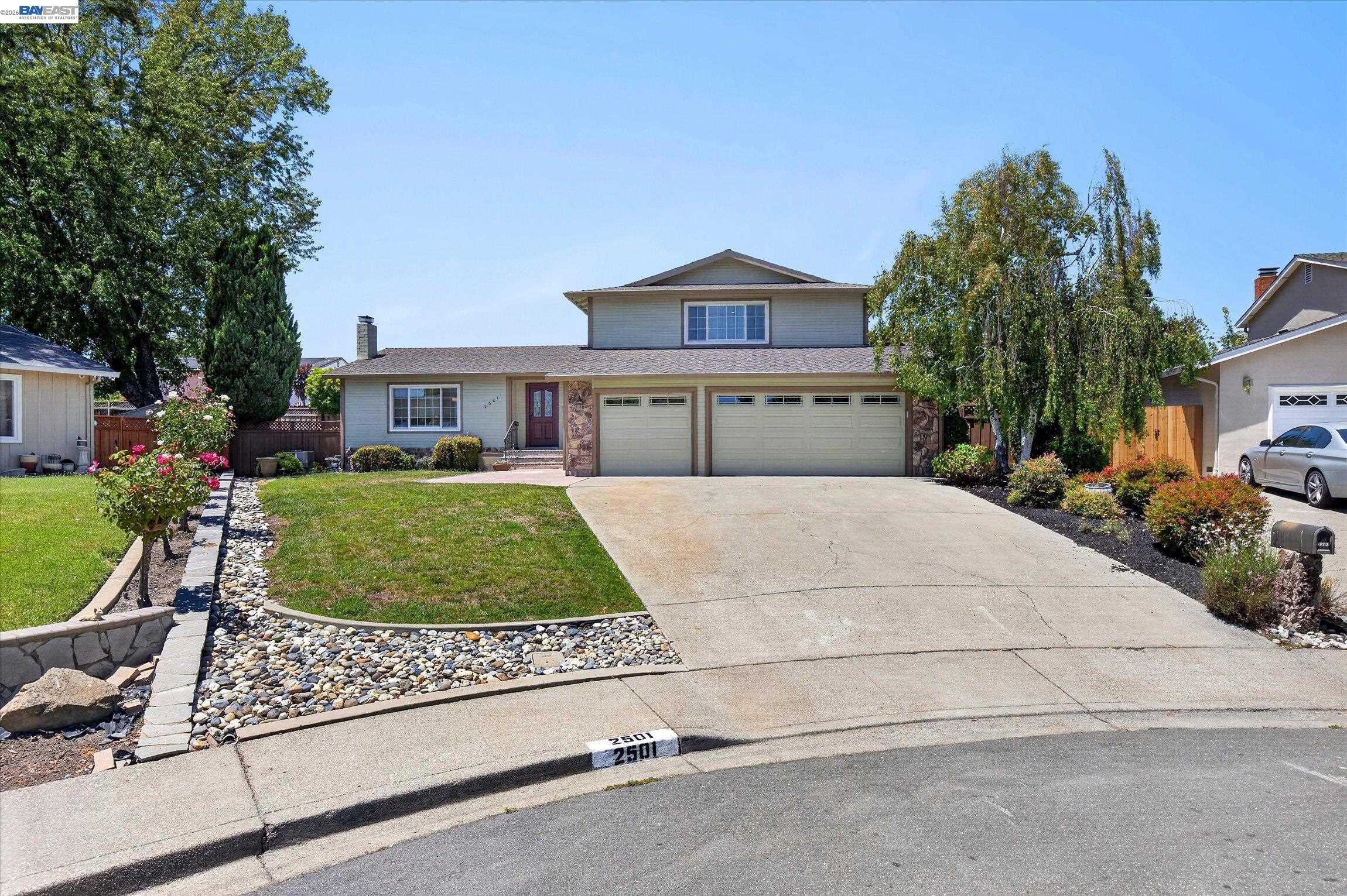 2501 Shadow Mountain Ct