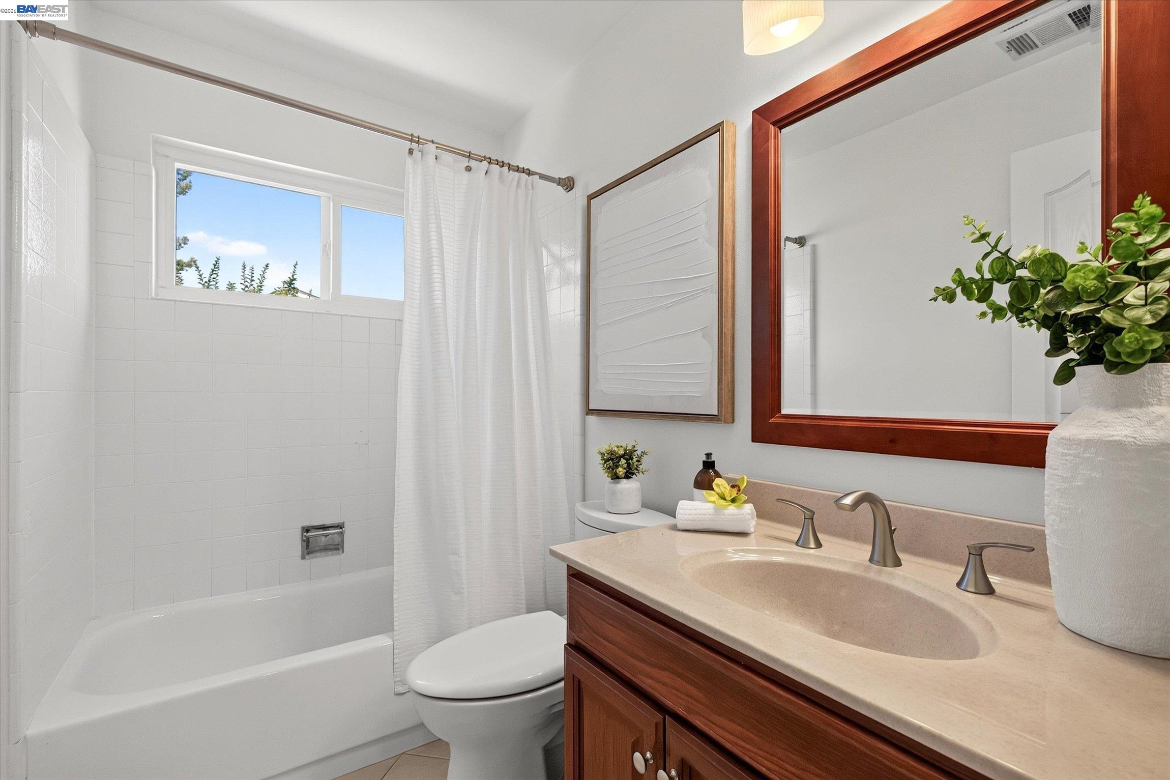 2501 Shadow Mountain Ct