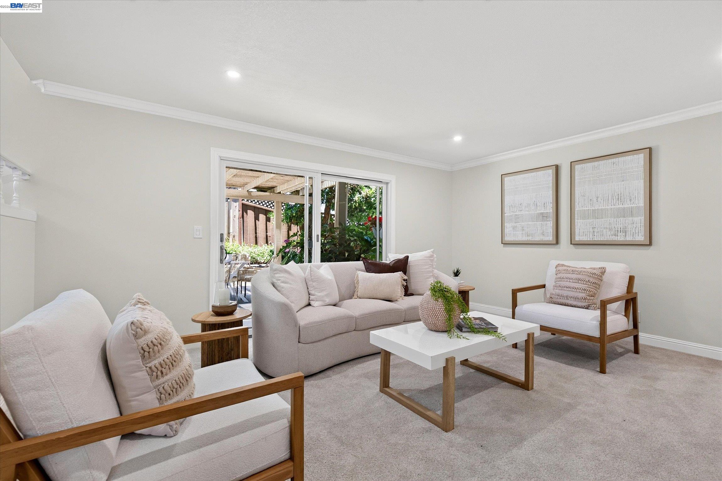 2501 Shadow Mountain Ct