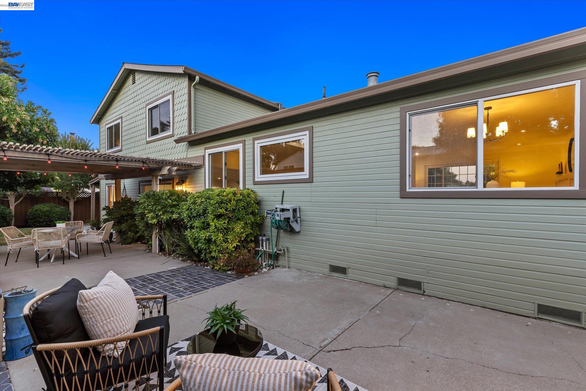 2501 Shadow Mountain Ct