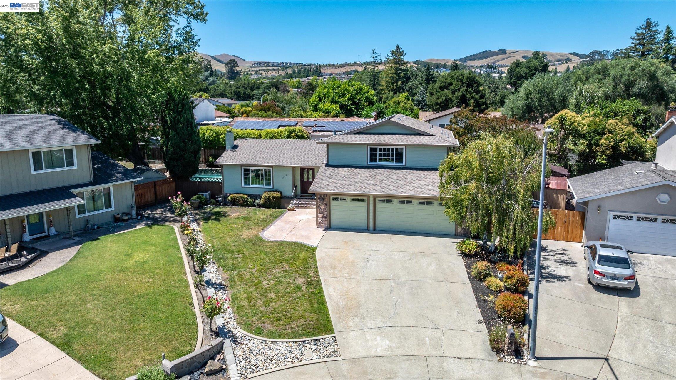2501 Shadow Mountain Ct