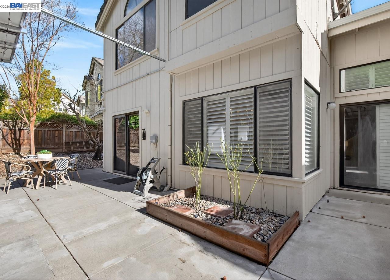 455 Eagle Valley Way