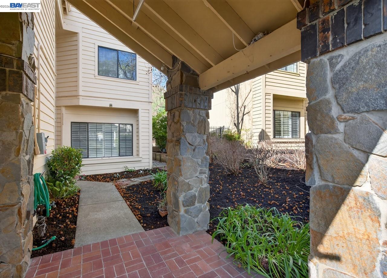 455 Eagle Valley Way