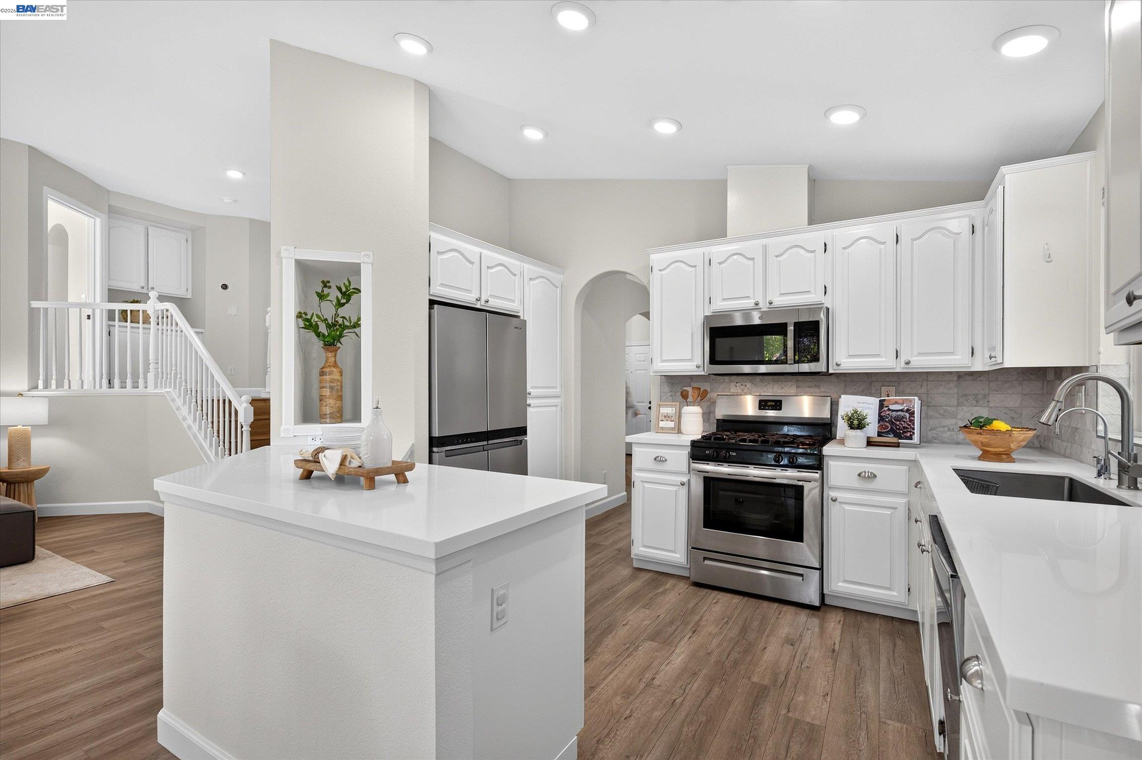 8039 Canyon Creek Cir