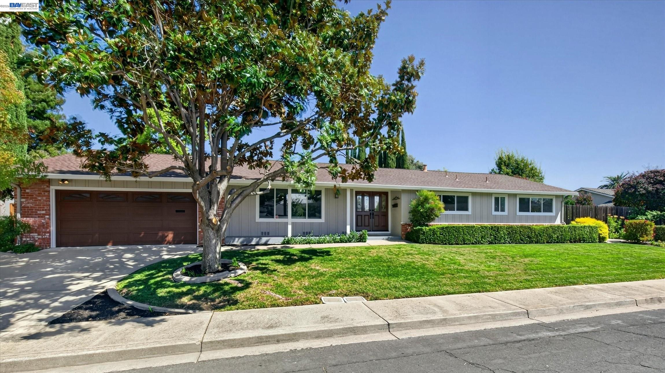 1740 Argonne Dr