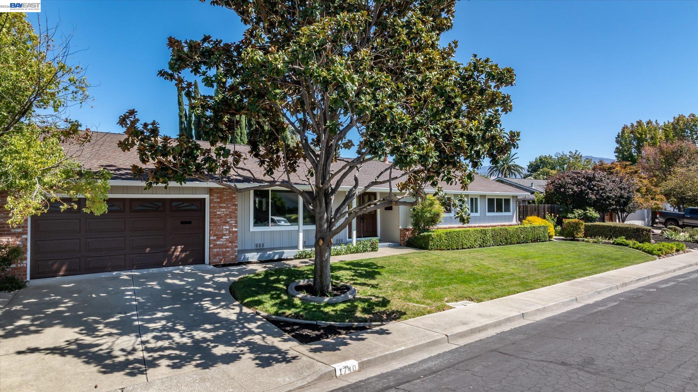 1740 Argonne Dr