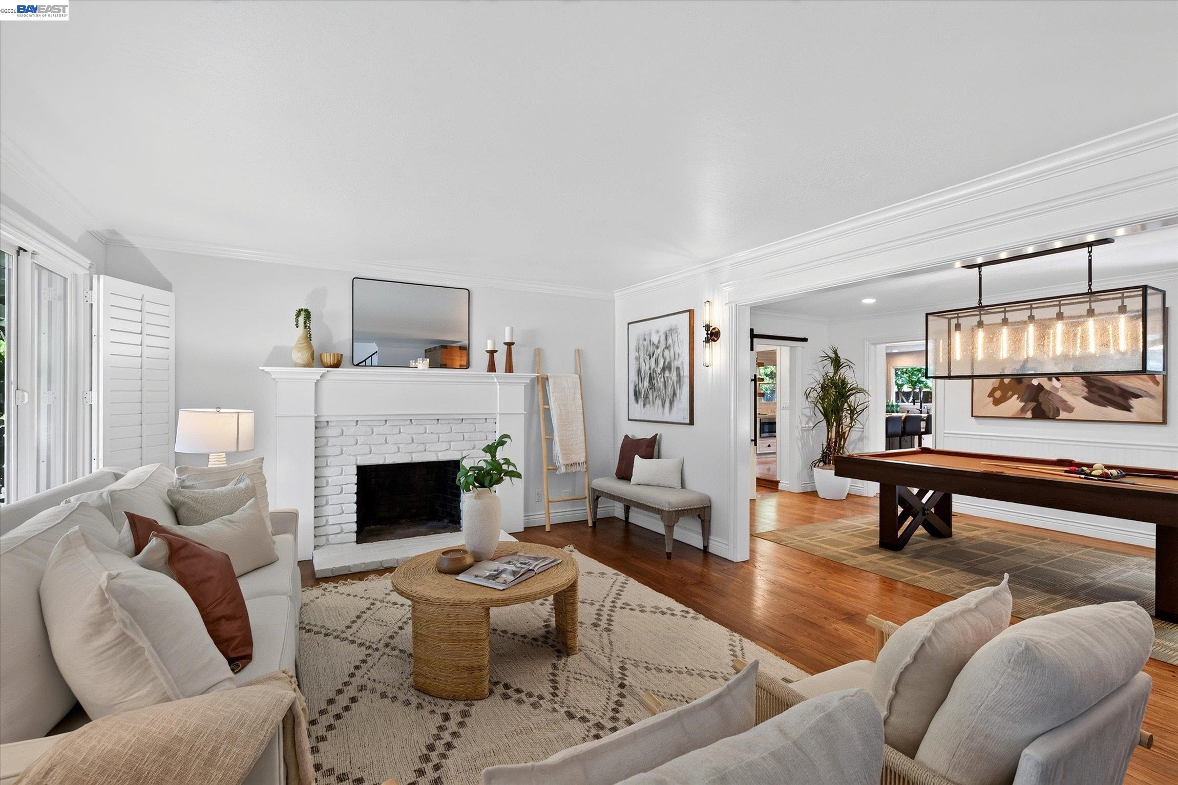 150 Timberline Ct