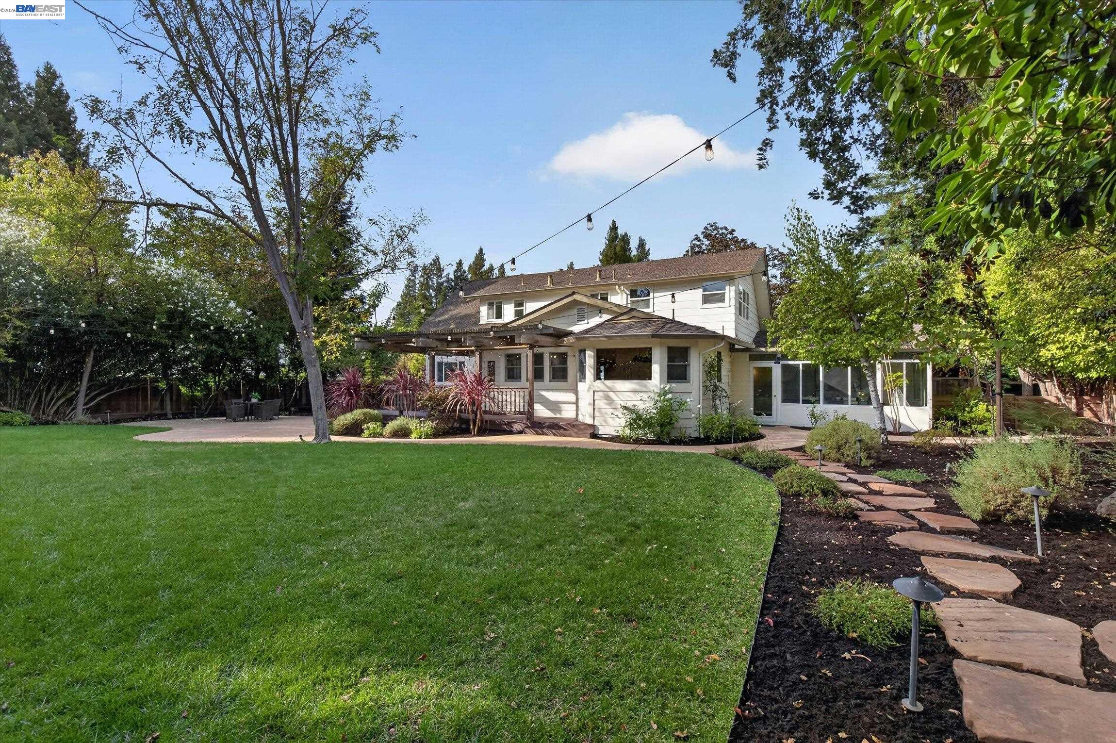 150 Timberline Ct