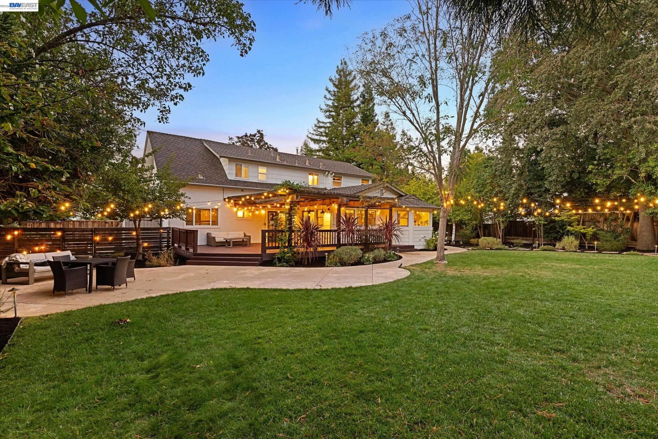 150 Timberline Ct