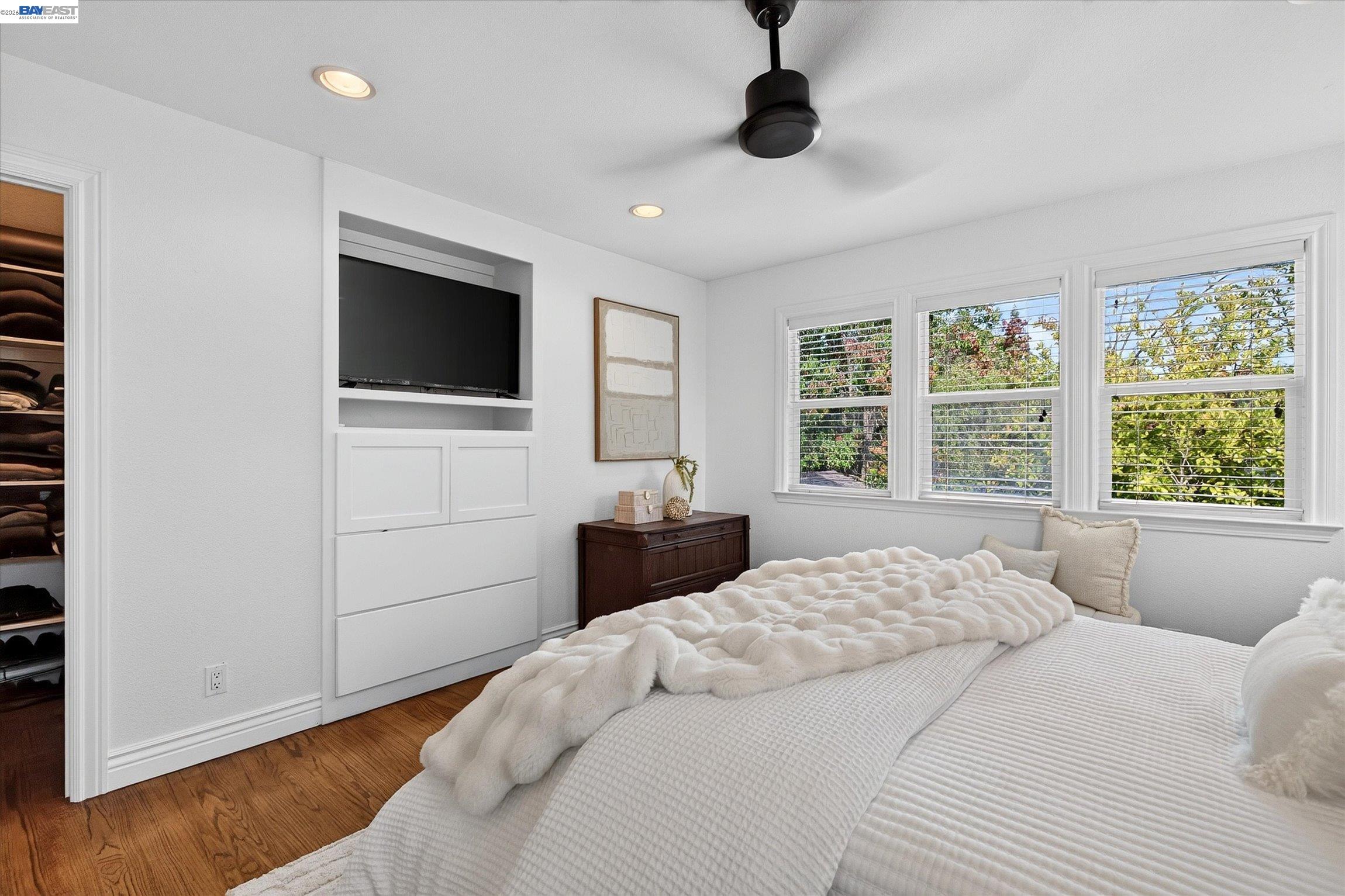 150 Timberline Ct